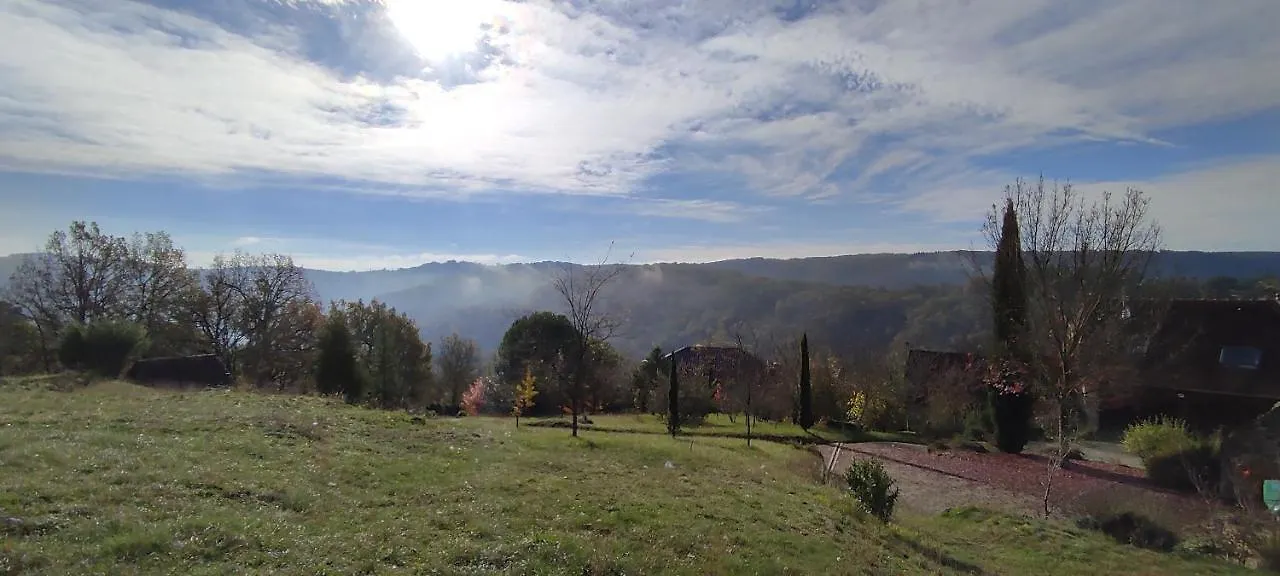 Quercynoise De Charme Piscine Et Vue Sur Vallee Du Lot 0*, Balaguier-d'Olt